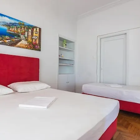 Apartment 360 Acropolis View *